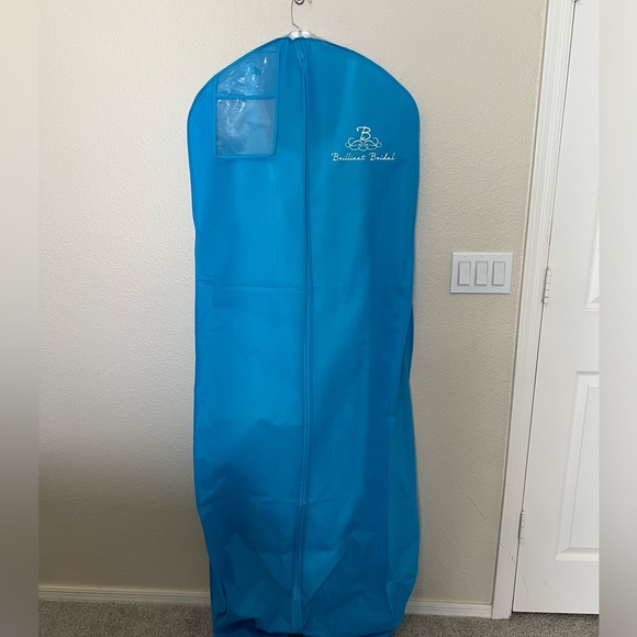 Brilliant Bridal | Ivory Luna Wedding Dress - Picture 14 of 15